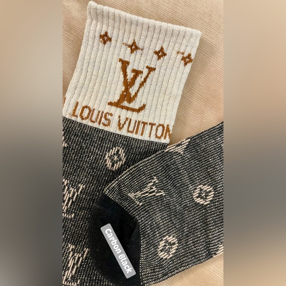 L V Men's Signature Crew Socks - Picture 14 of 14